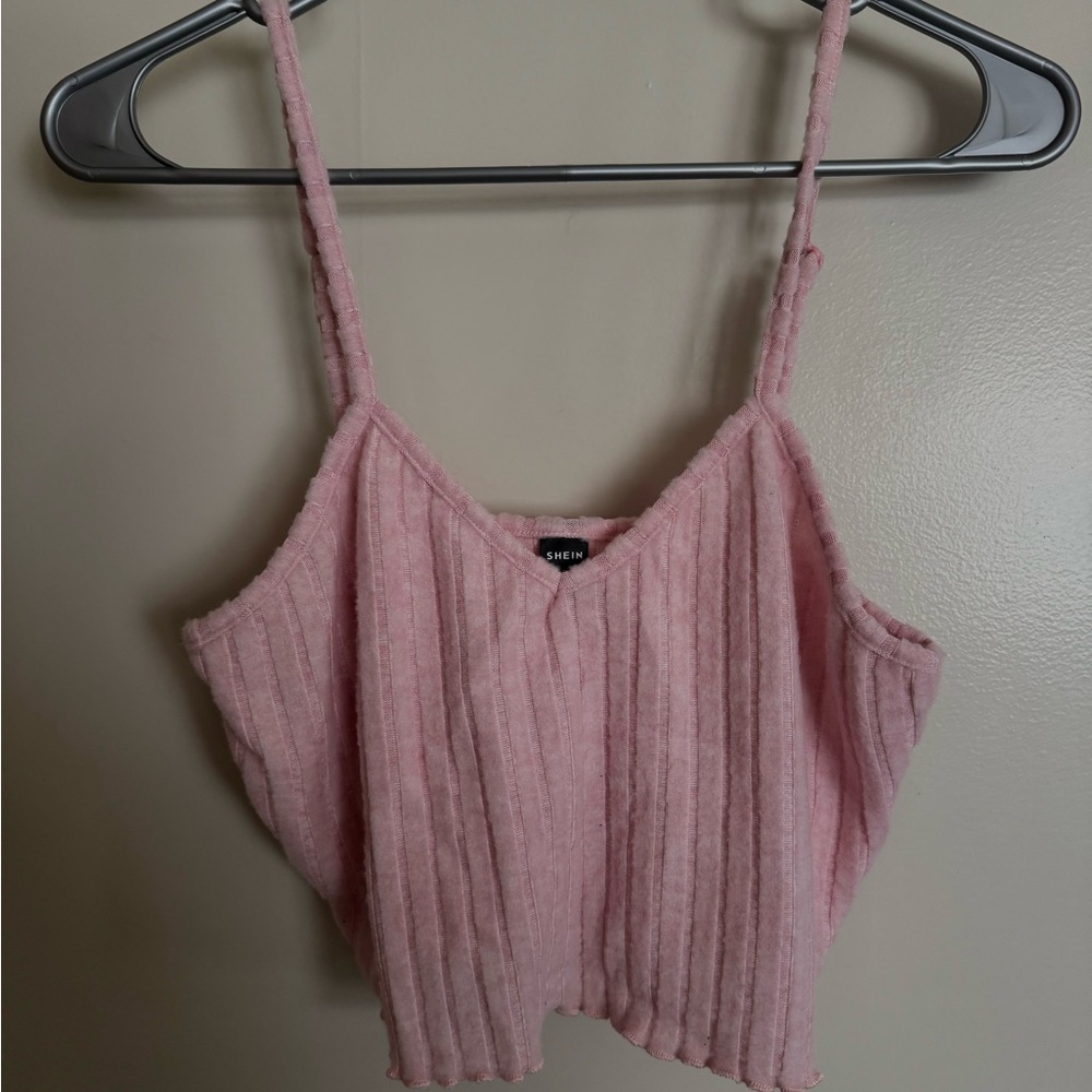 Cute pink ribbed tank top